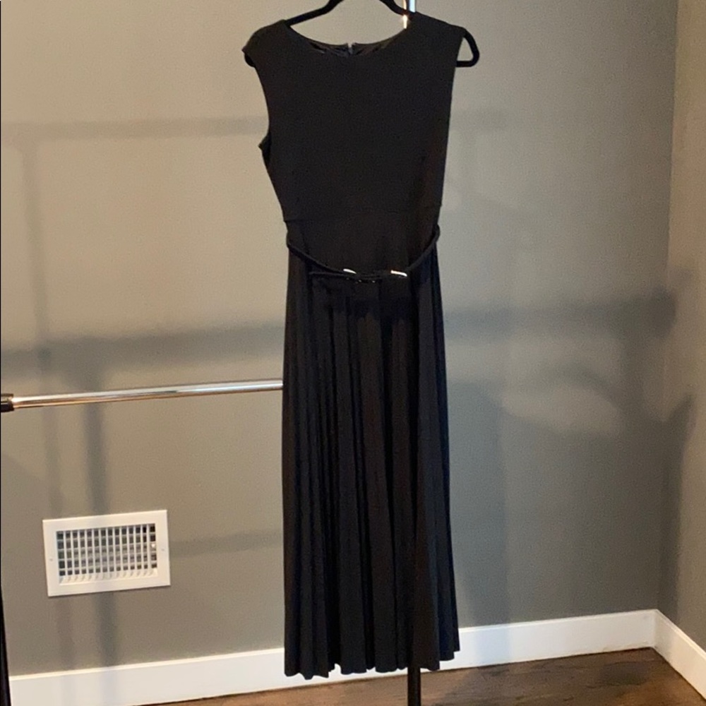 Size small Petite Alfani dress.